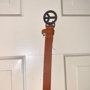 Kids peace sign brown belt